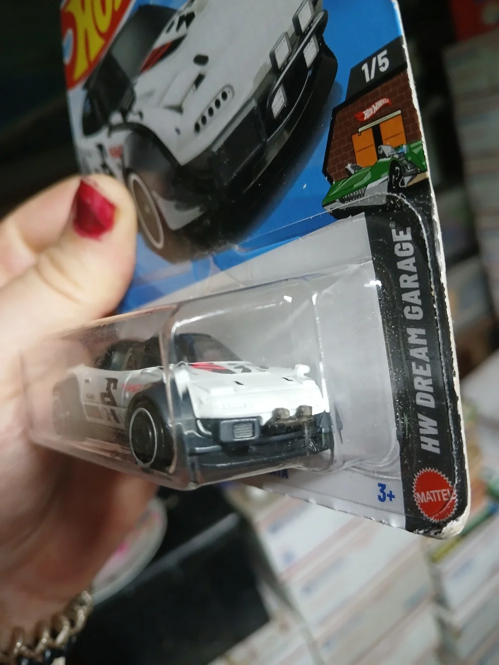 Hot Wheels white black